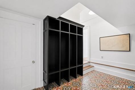 33 Mead Avenue Greenwich CT 06807