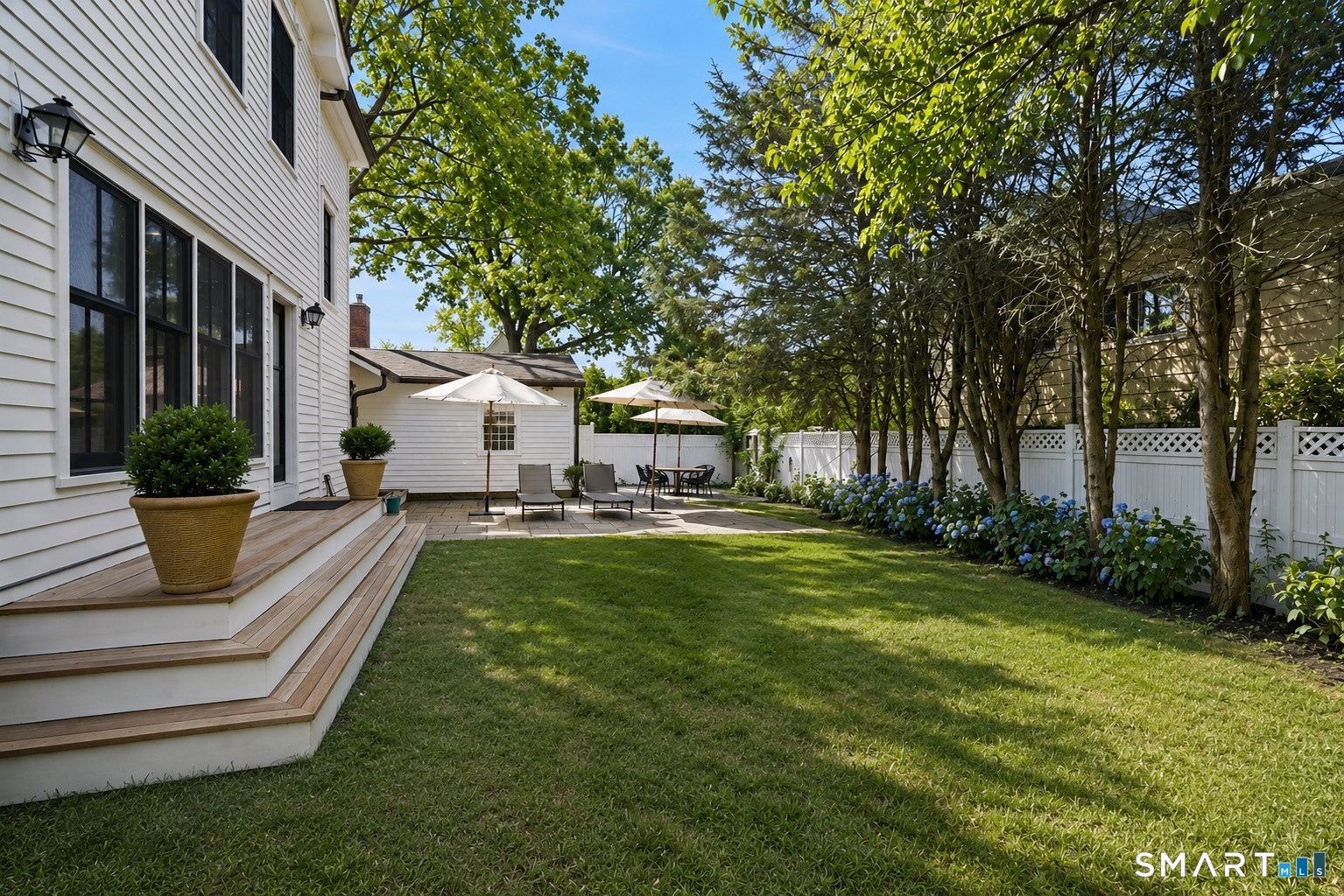 33 Mead Avenue Greenwich CT 06807