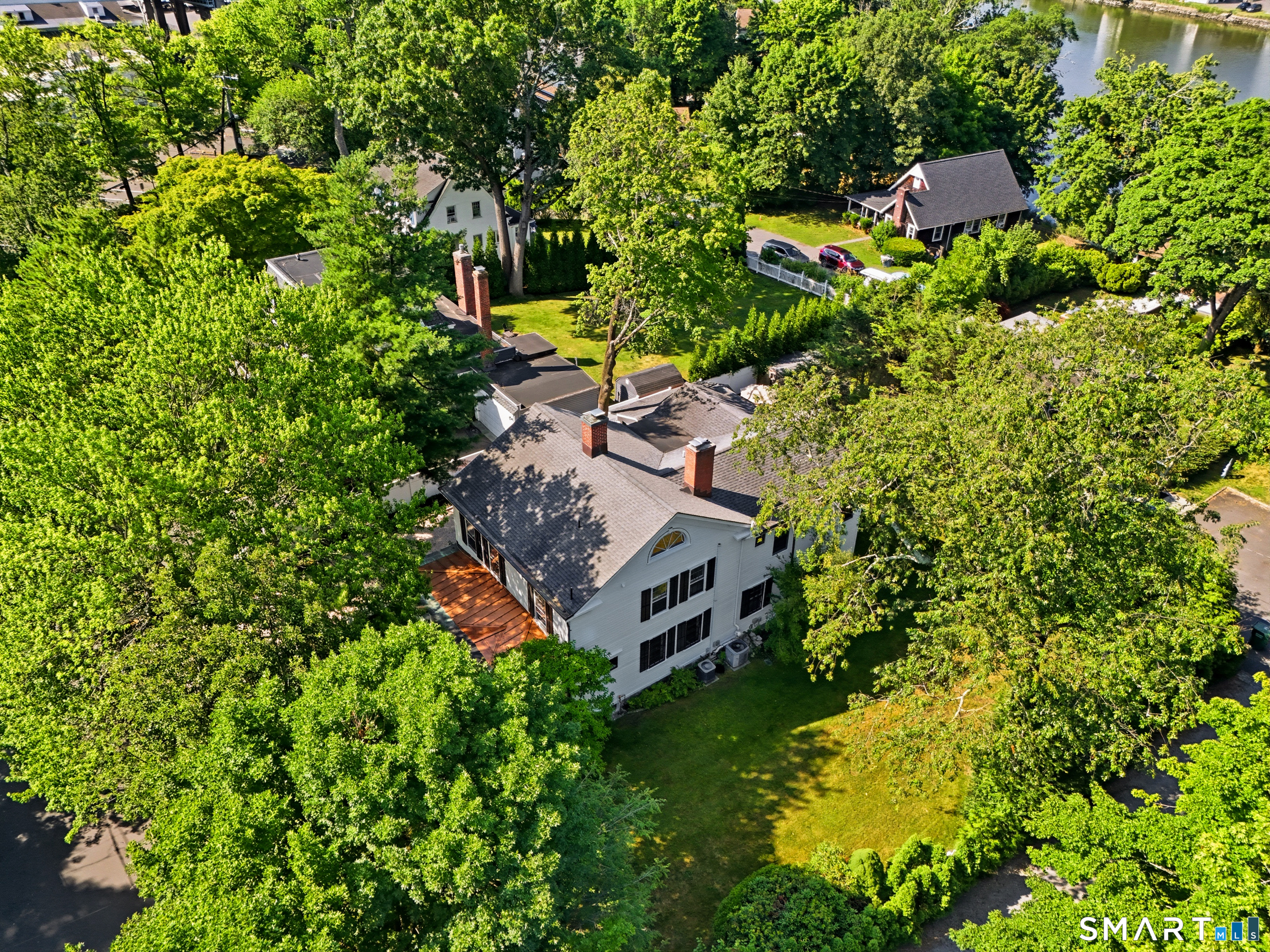 33 Mead Avenue Greenwich CT 06807