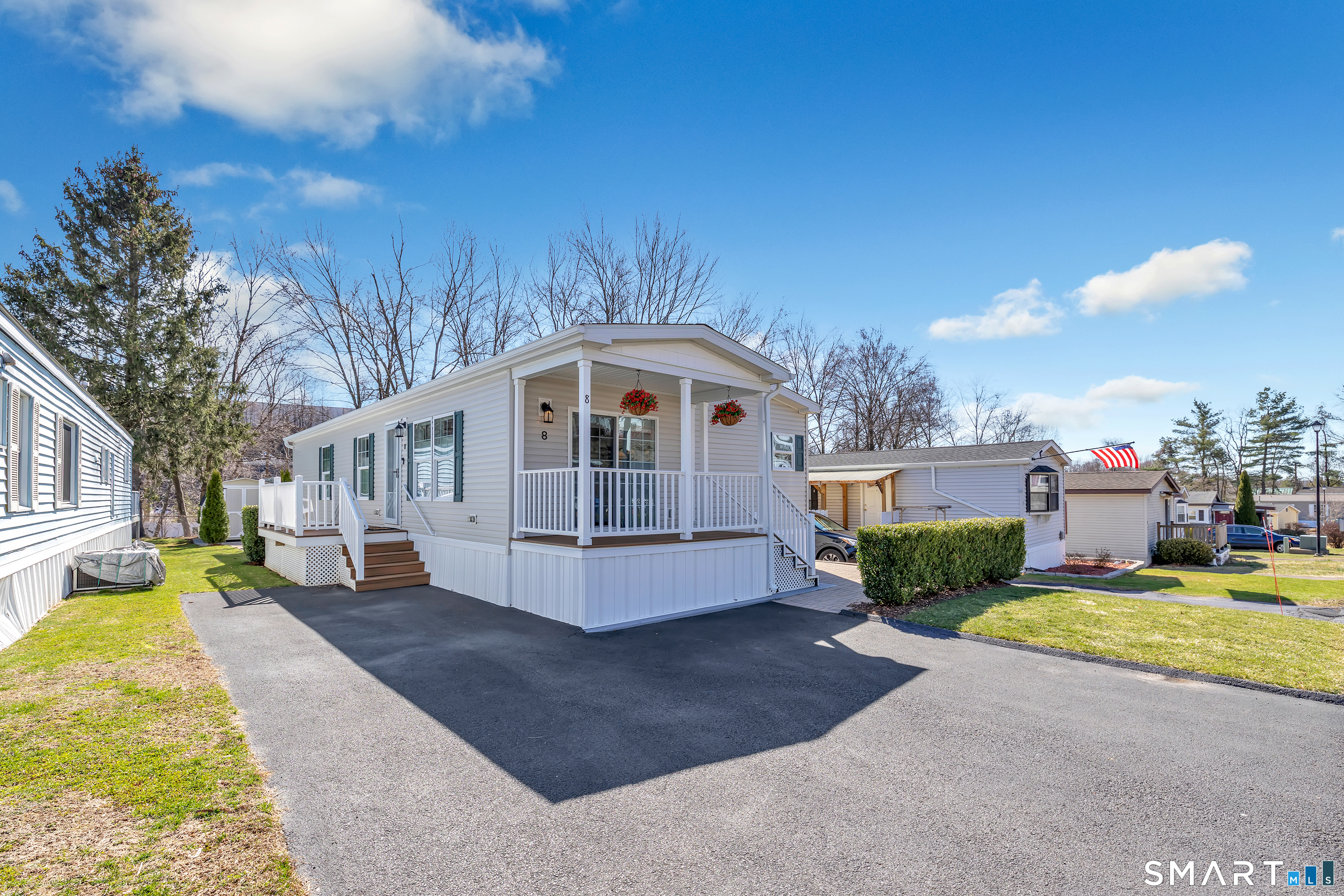 8 Woodland Park Shelton CT 06484
