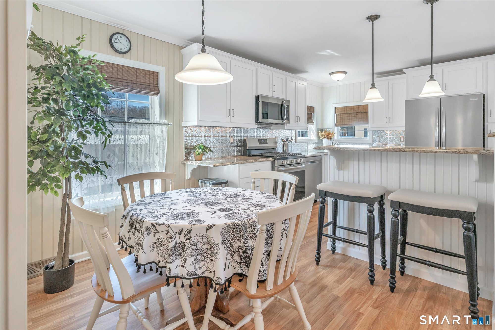 8 Woodland Park Shelton CT 06484