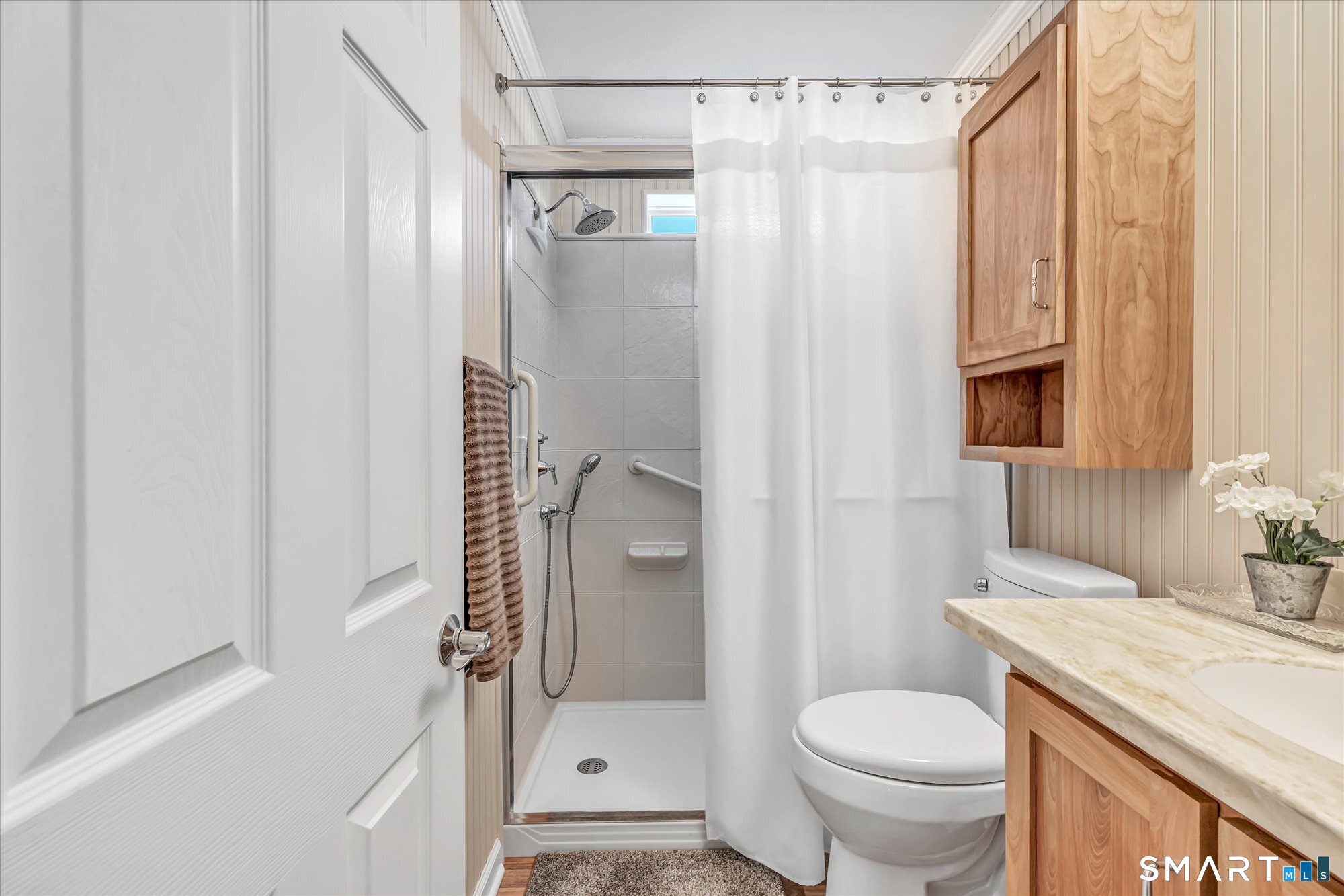 8 Woodland Park Shelton CT 06484