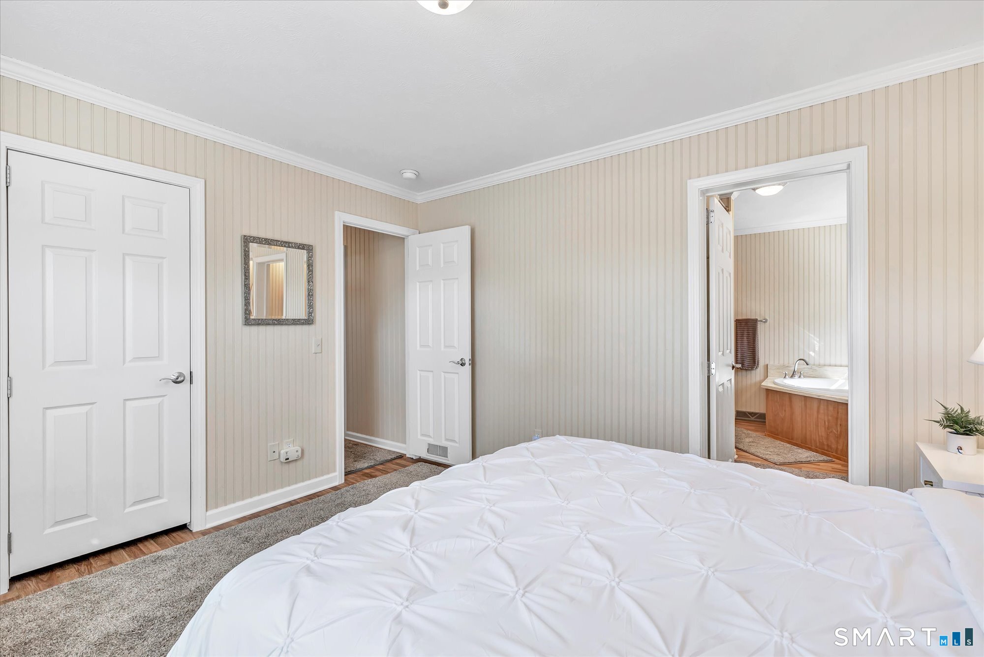 8 Woodland Park Shelton CT 06484