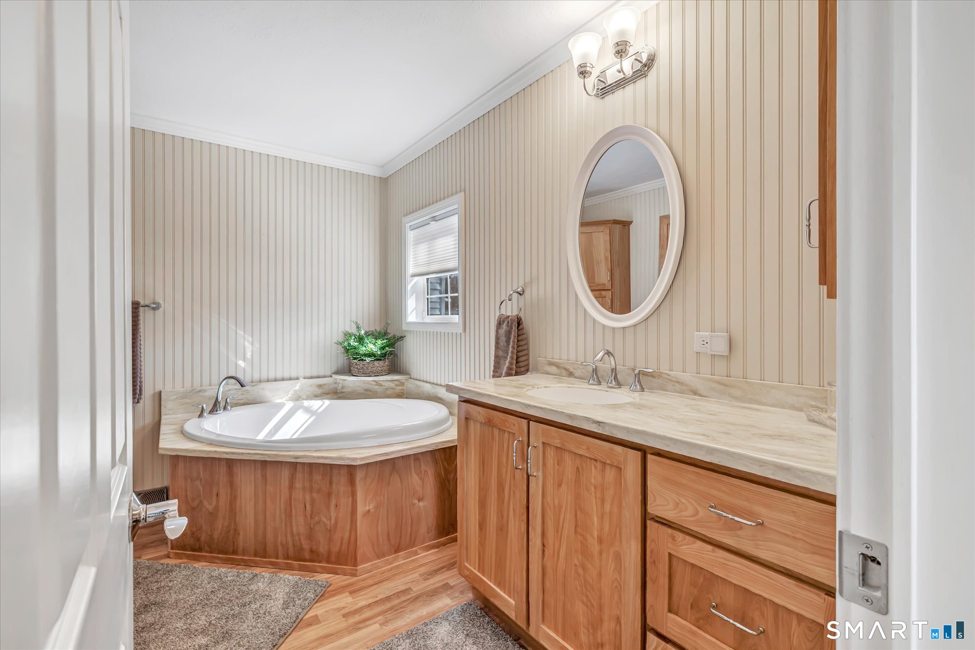 8 Woodland Park Shelton CT 06484
