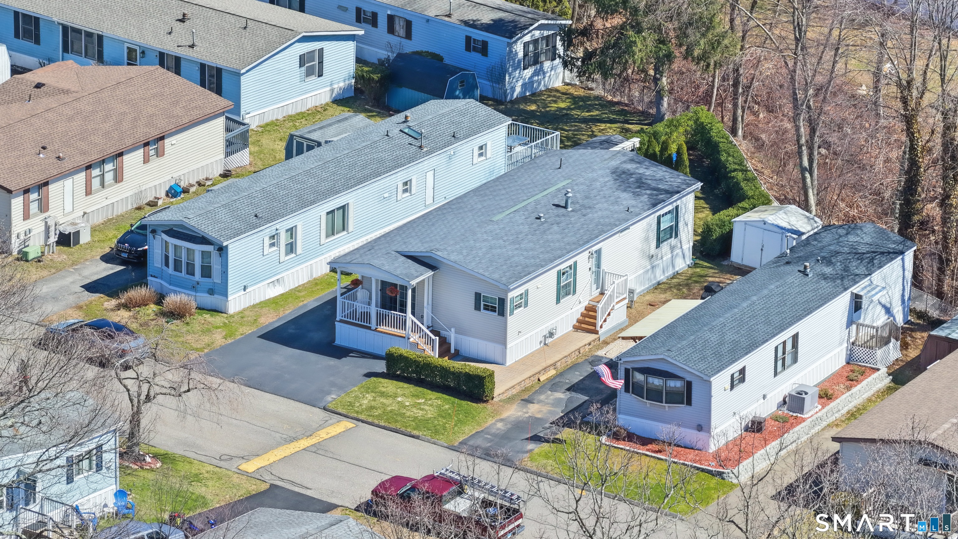 8 Woodland Park Shelton CT 06484