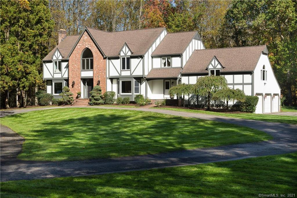 1745 Oenoke Ridge New Canaan CT 06840