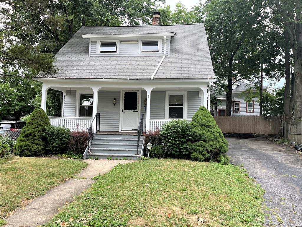 8 White Oak Lane Waterbury CT 06705