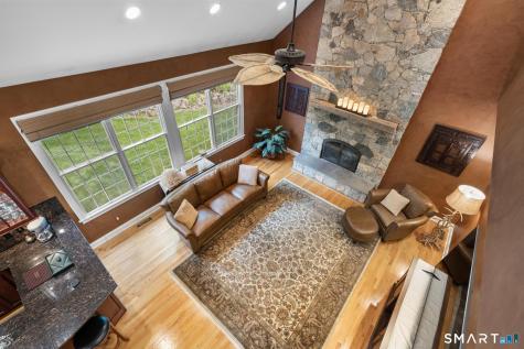 12 Logans Way Danbury CT 06811