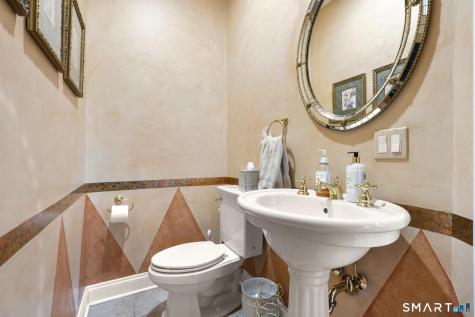 12 Logans Way Danbury CT 06811