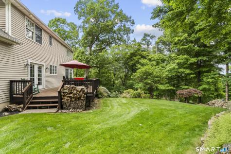 12 Logans Way Danbury CT 06811
