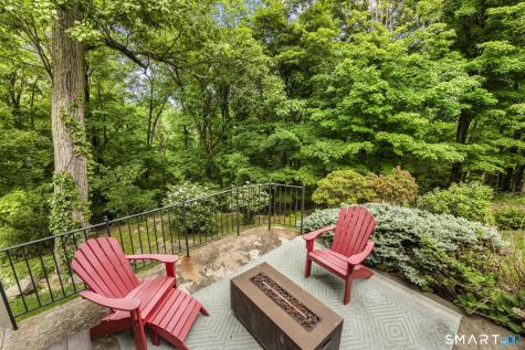 12 Logans Way Danbury CT 06811