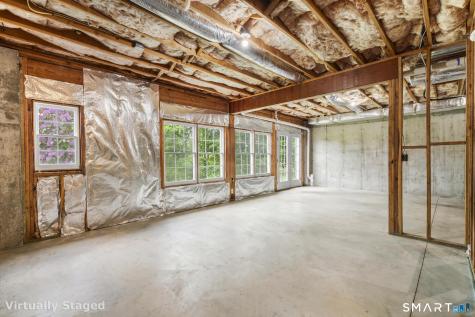 12 Logans Way Danbury CT 06811