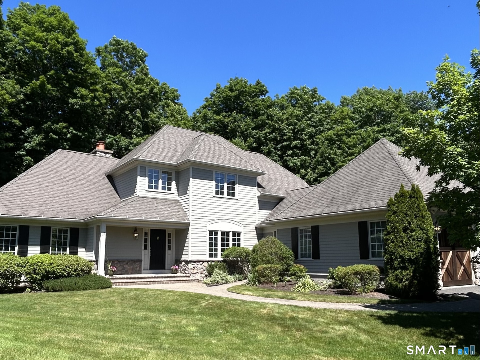 38 Avalon Drive Middlebury CT 06762