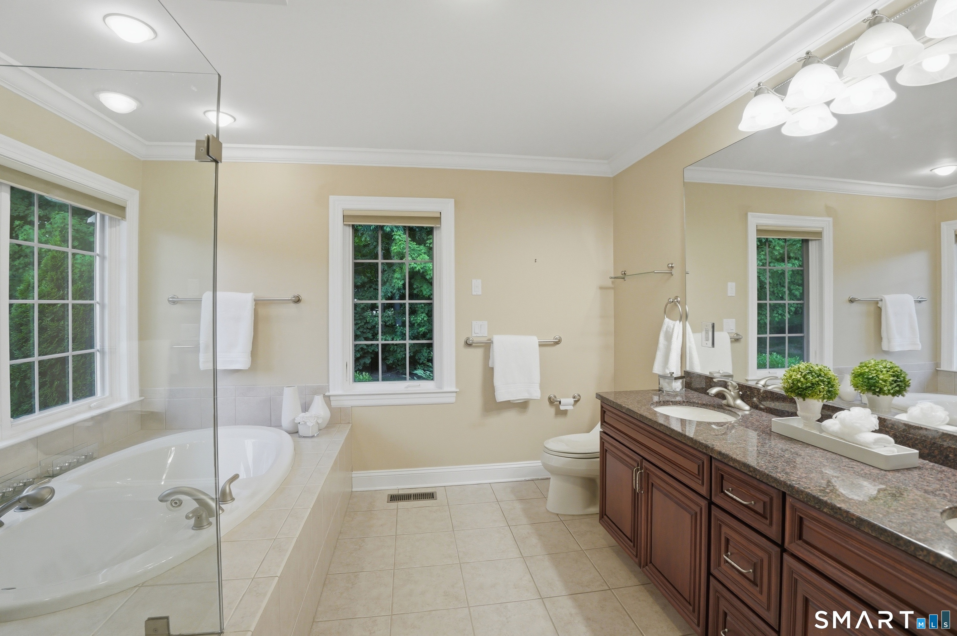 38 Avalon Drive Middlebury CT 06762