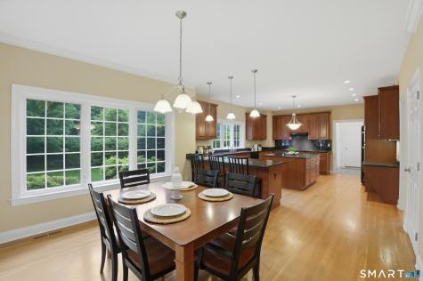 38 Avalon Drive Middlebury CT 06762