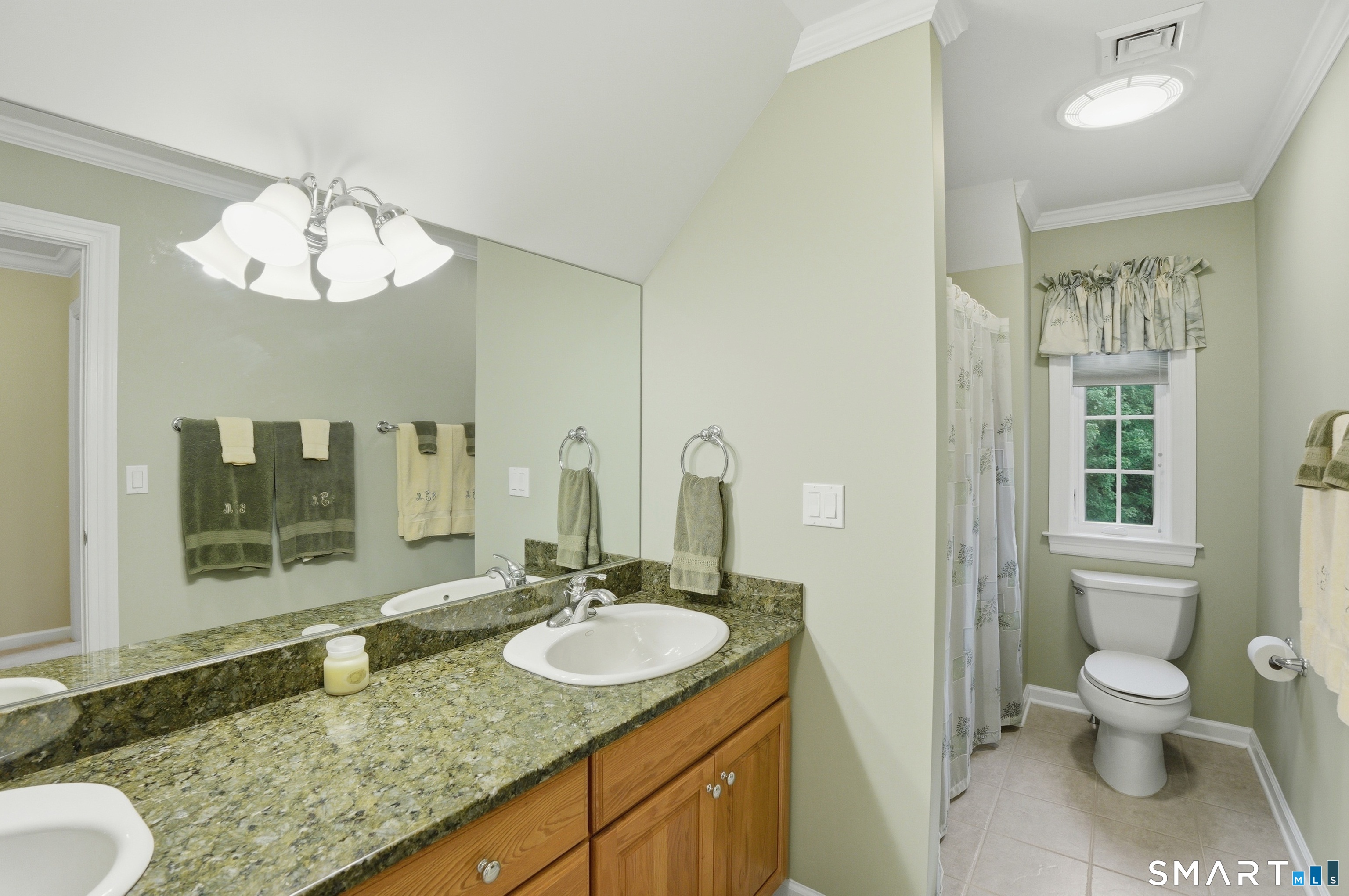 38 Avalon Drive Middlebury CT 06762