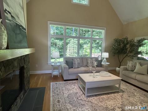 38 Avalon Drive Middlebury CT 06762