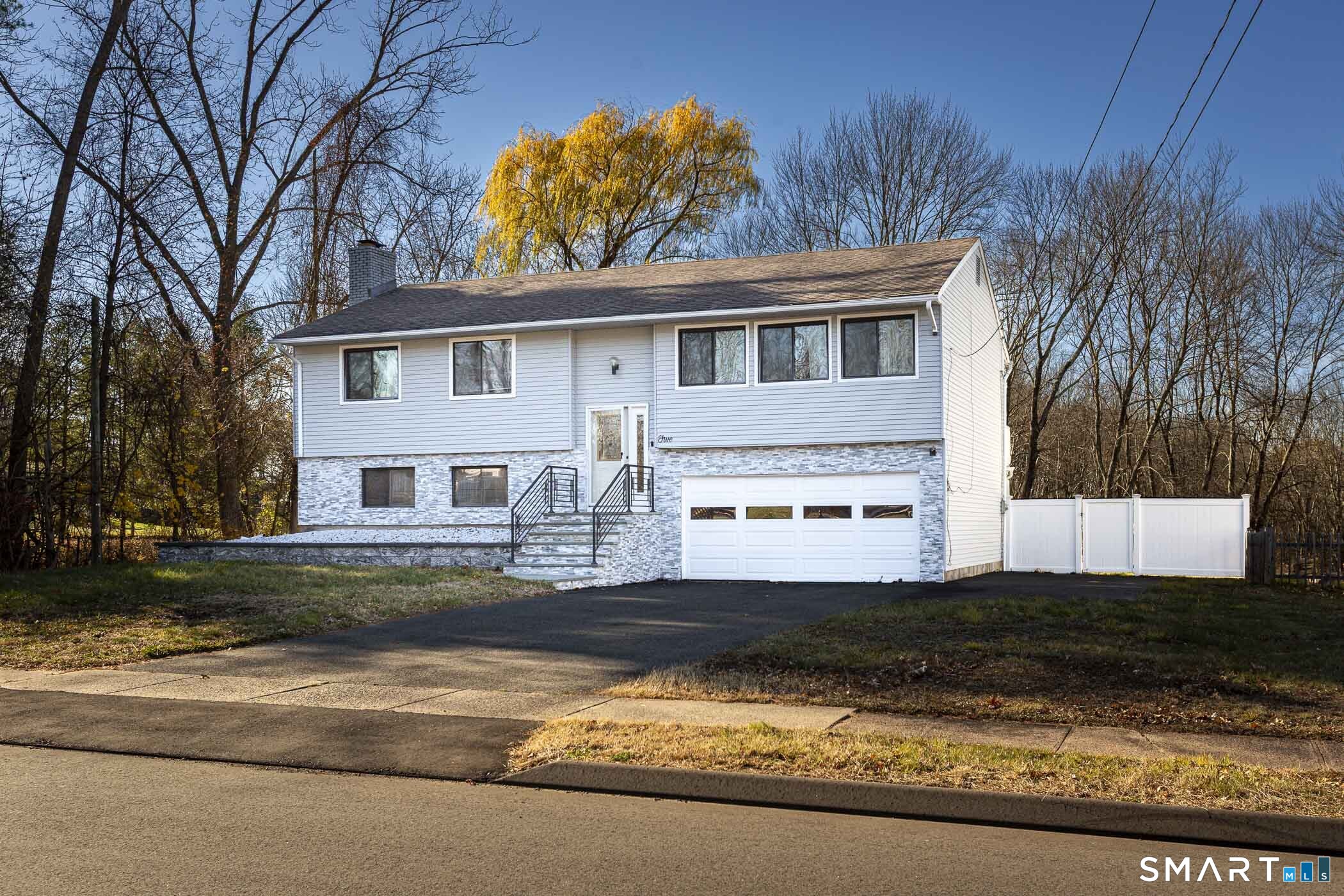 5 Prasser Drive East Hartford CT 06118