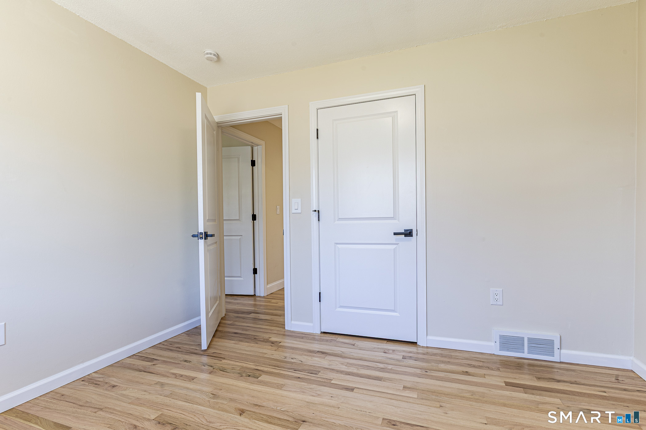 5 Prasser Drive East Hartford CT 06118