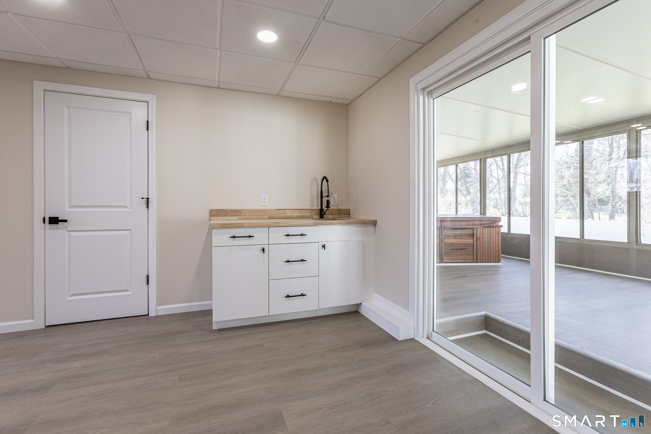 5 Prasser Drive East Hartford CT 06118