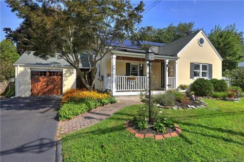 473 Meadowside Road Milford CT 06460