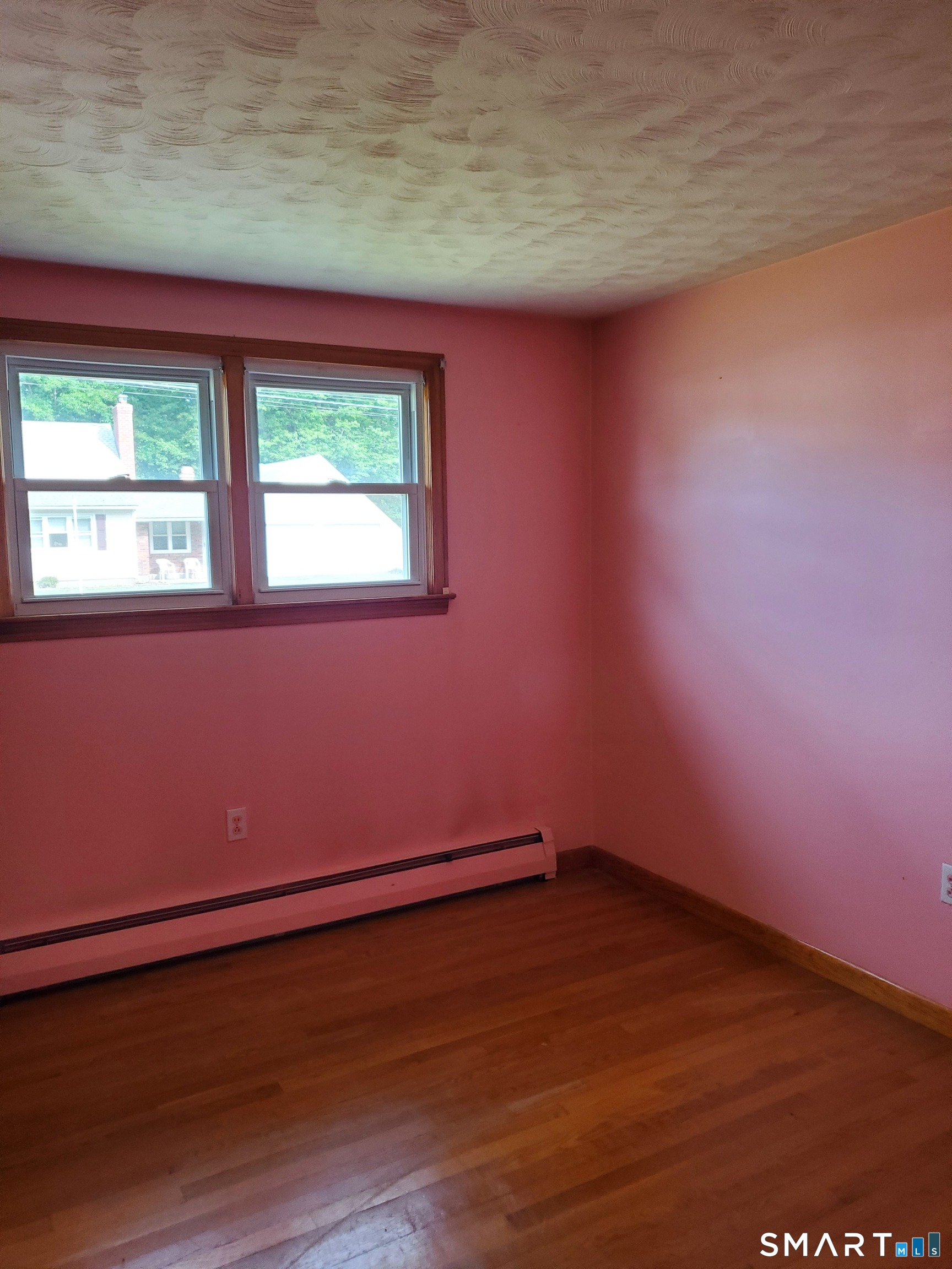 8 Rosanne Street Enfield CT 06082