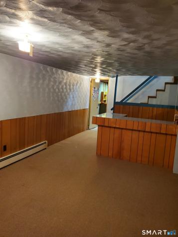 8 Rosanne Street Enfield CT 06082
