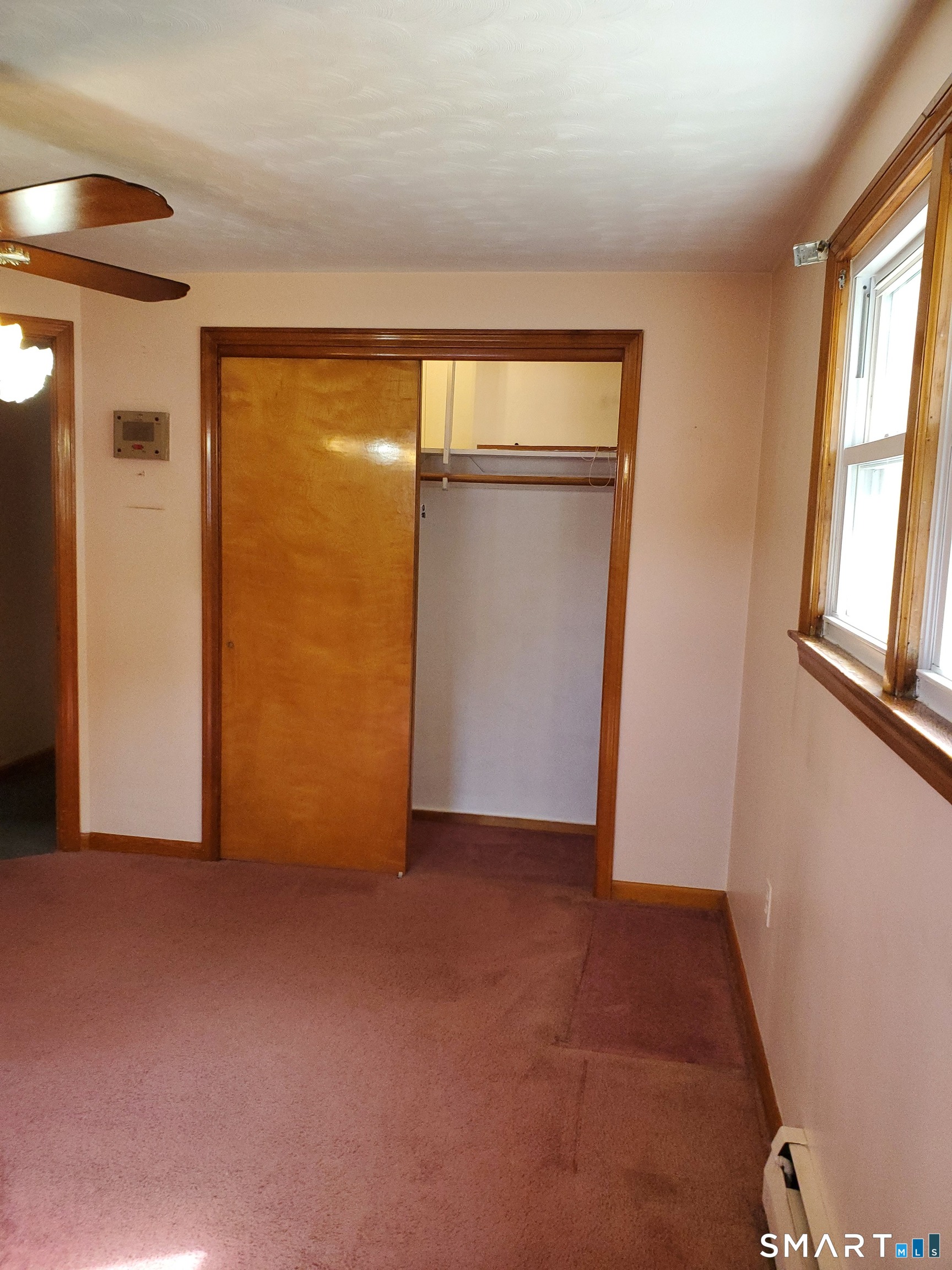 8 Rosanne Street Enfield CT 06082