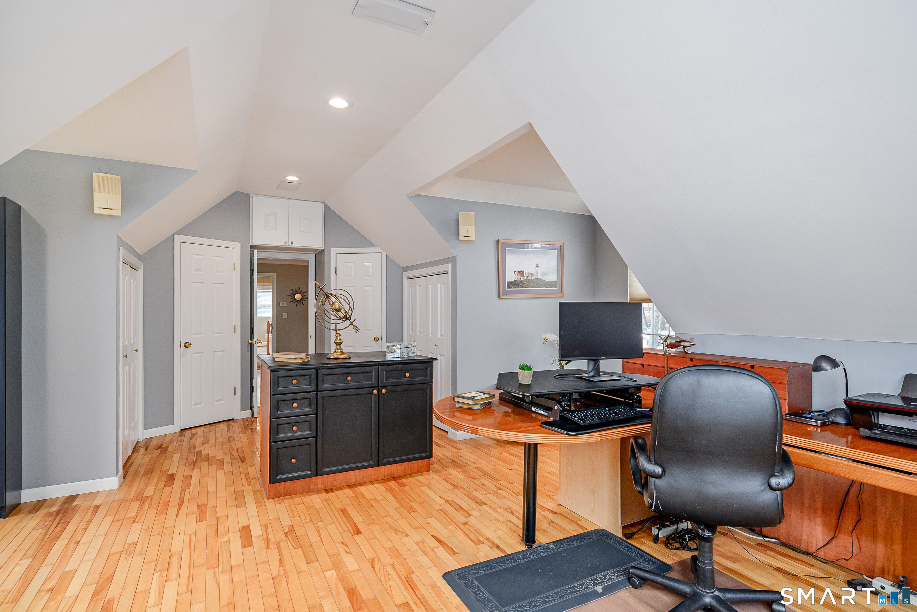 10 Sweetbriar Lane Newtown CT 06482