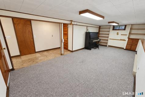 3 Sun Street Enfield CT 06082