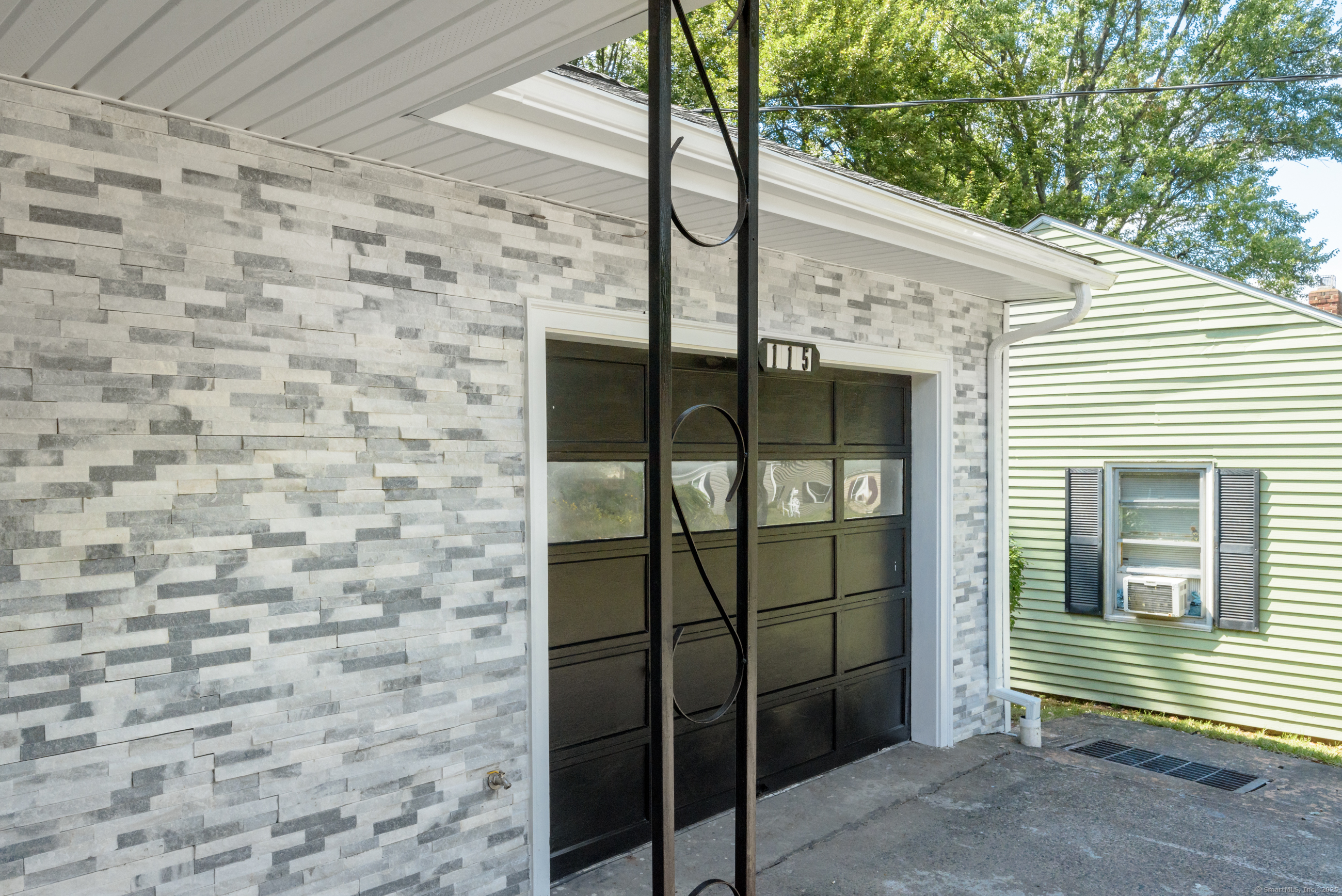 115 Greenwood Street East Hartford CT 06118