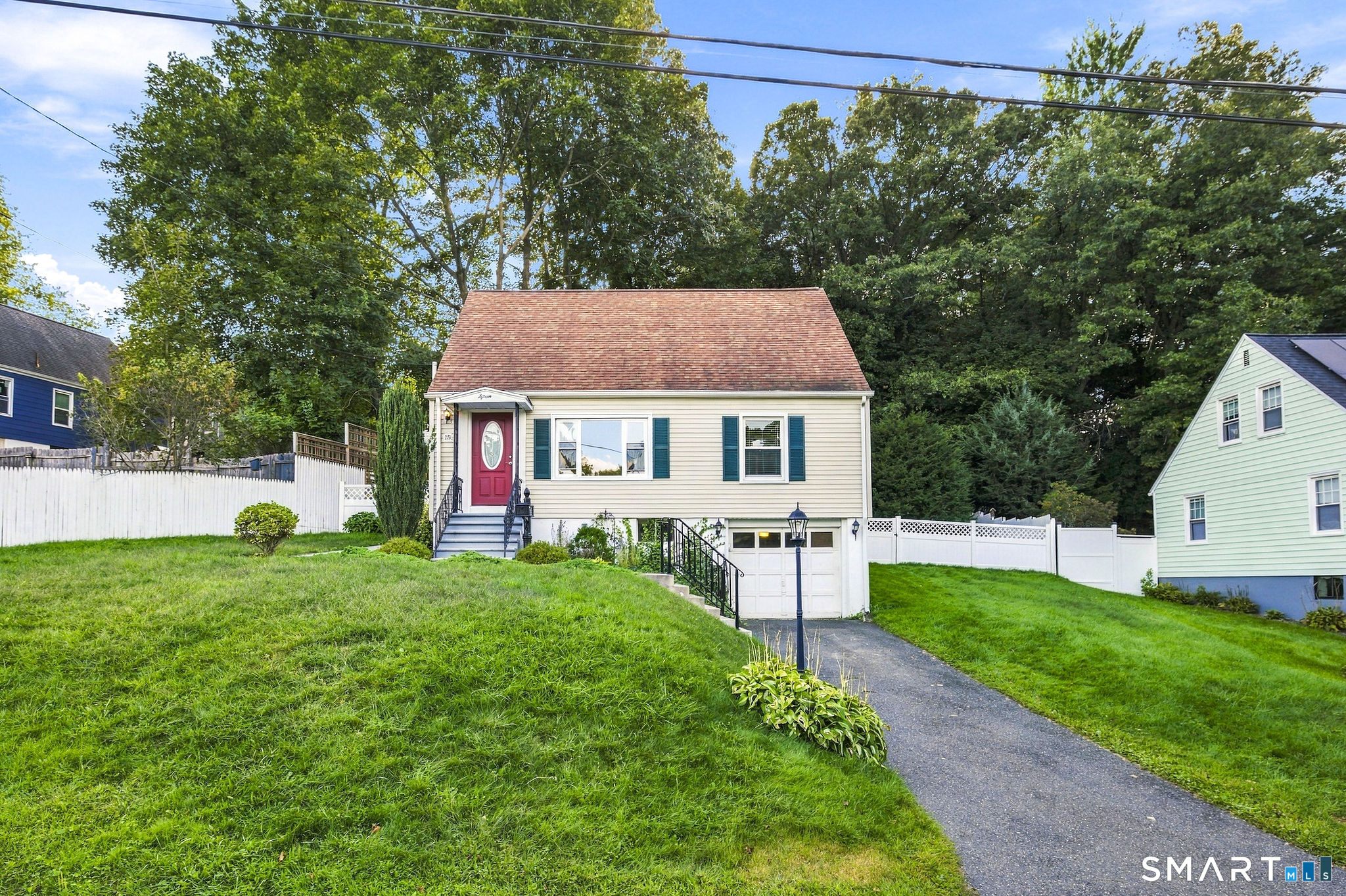15 Ashland Avenue Waterbury CT 06708