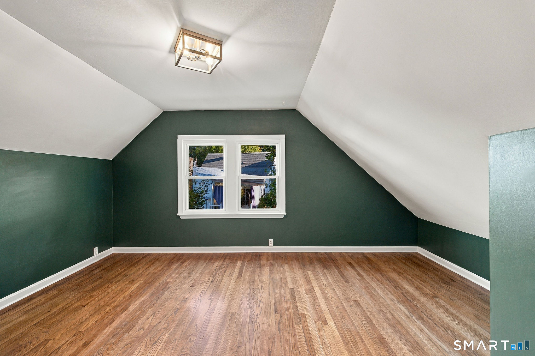 15 Ashland Avenue Waterbury CT 06708