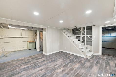 15 Ashland Avenue Waterbury CT 06708