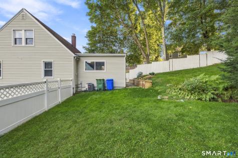 15 Ashland Avenue Waterbury CT 06708