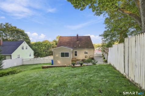 15 Ashland Avenue Waterbury CT 06708