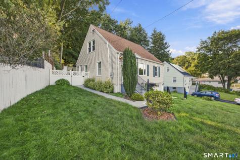 15 Ashland Avenue Waterbury CT 06708