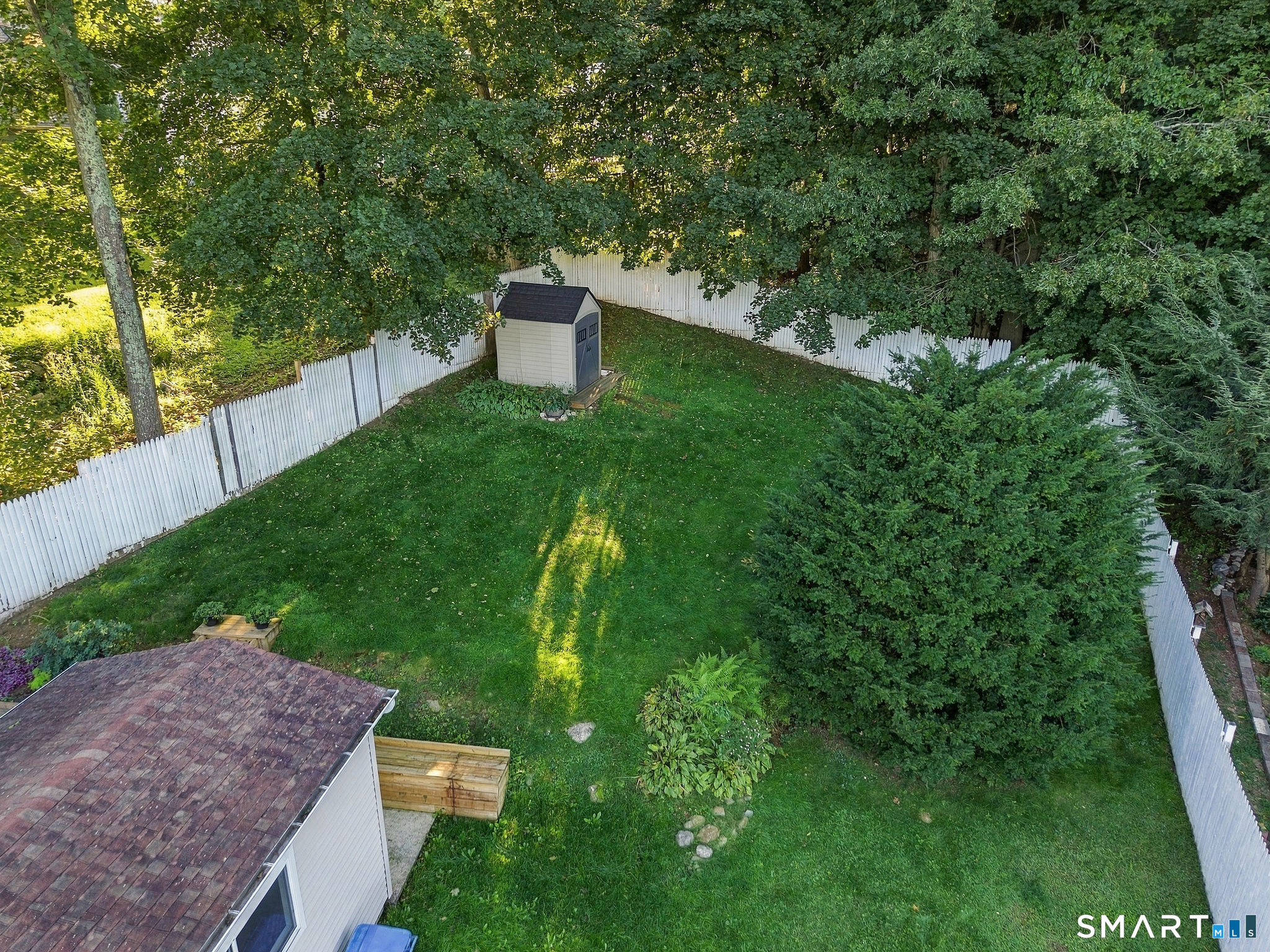 15 Ashland Avenue Waterbury CT 06708
