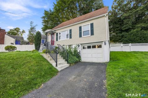 15 Ashland Avenue Waterbury CT 06708