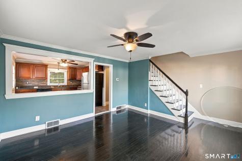 15 Ashland Avenue Waterbury CT 06708
