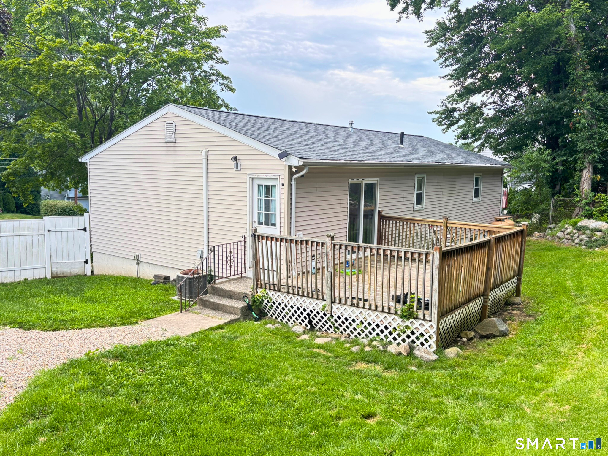 66 Greenview Drive Waterbury CT 06708