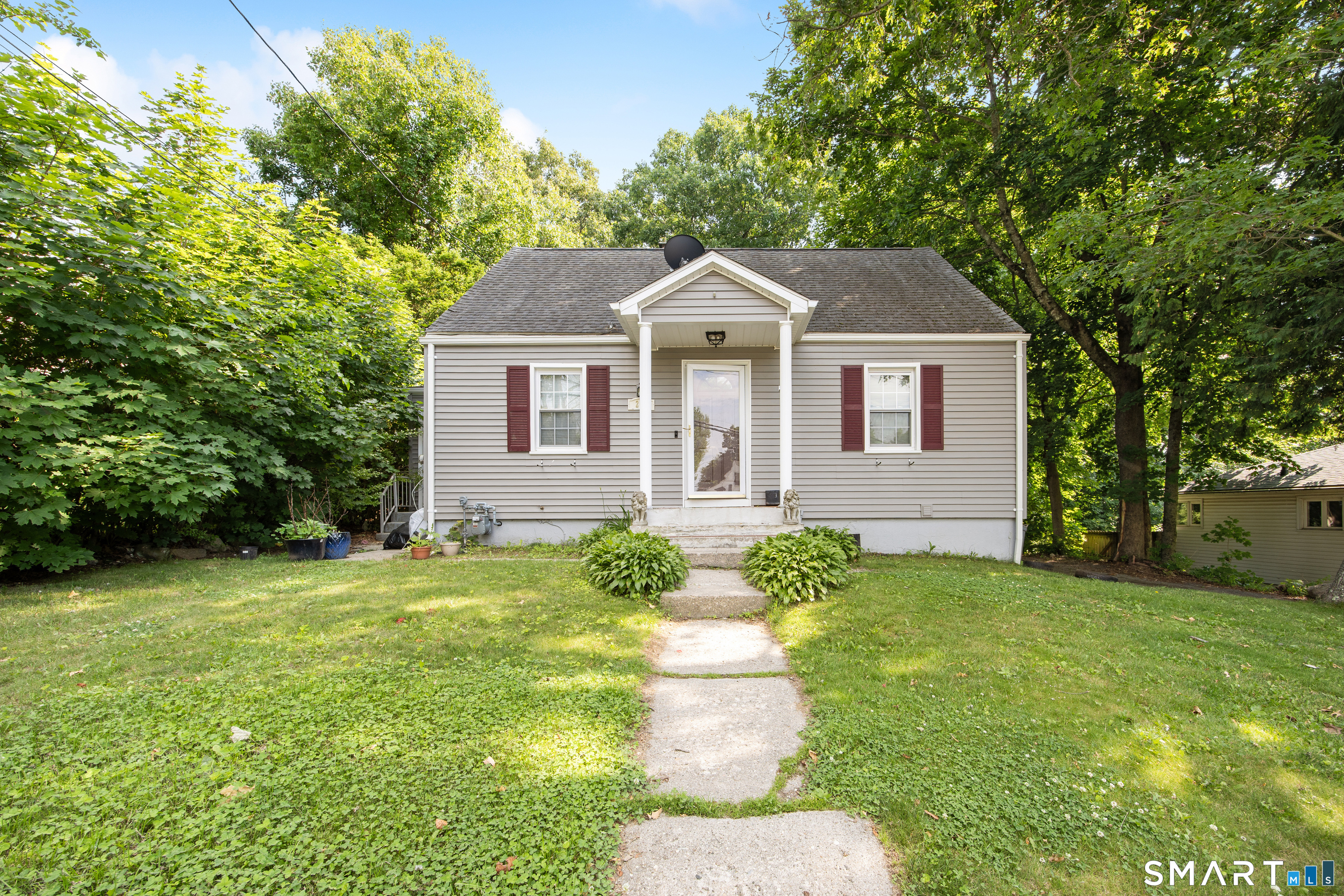202 Moran Street Waterbury CT 06704