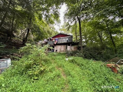 40-D Little Punkup Road Oxford CT 06478