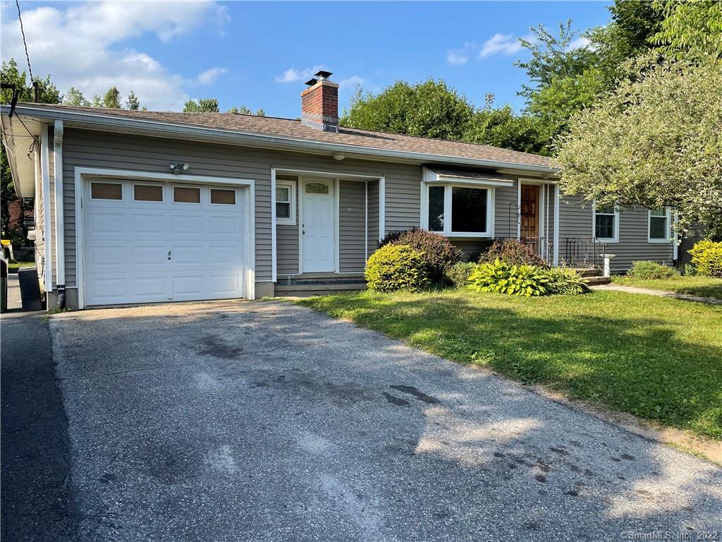 17 Dan Parker Drive Waterbury CT 06704
