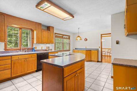 43 Robinhood Drive Ledyard CT 06335