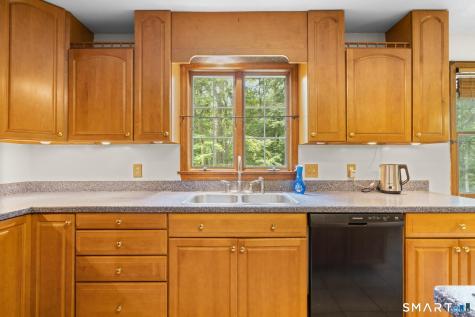 43 Robinhood Drive Ledyard CT 06335