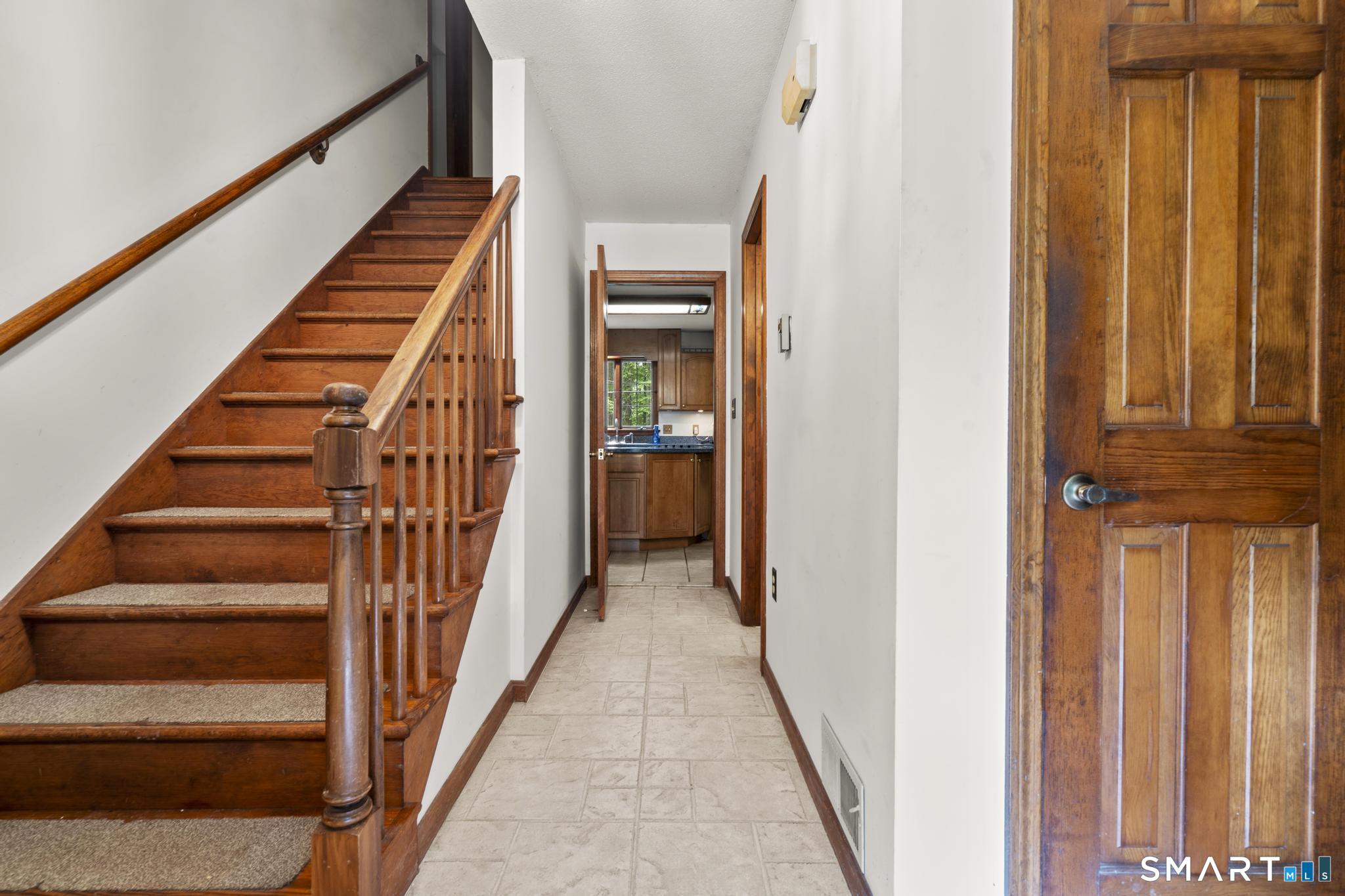 43 Robinhood Drive Ledyard CT 06335