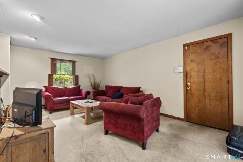 43 Robinhood Drive Ledyard CT 06335