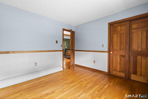 43 Robinhood Drive Ledyard CT 06335