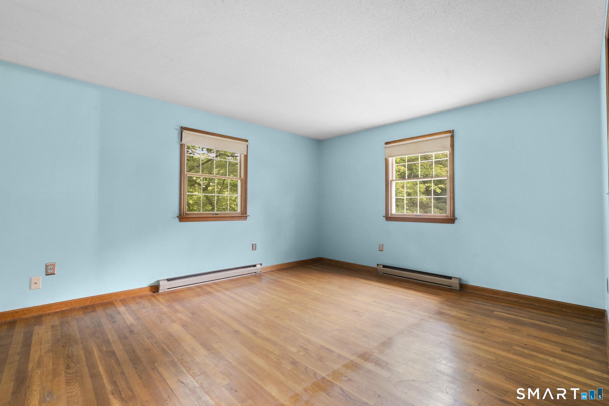 43 Robinhood Drive Ledyard CT 06335